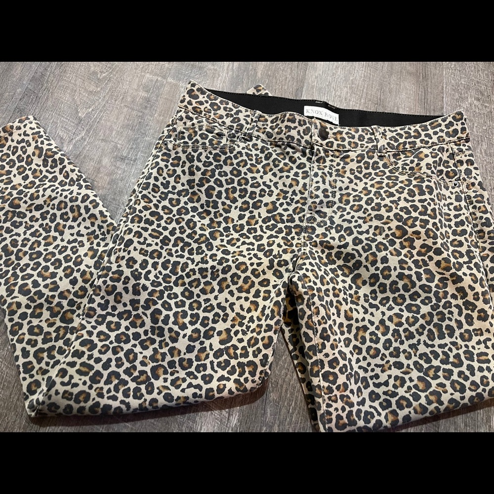 Knox Rose size 16 leopard print jeans/pants